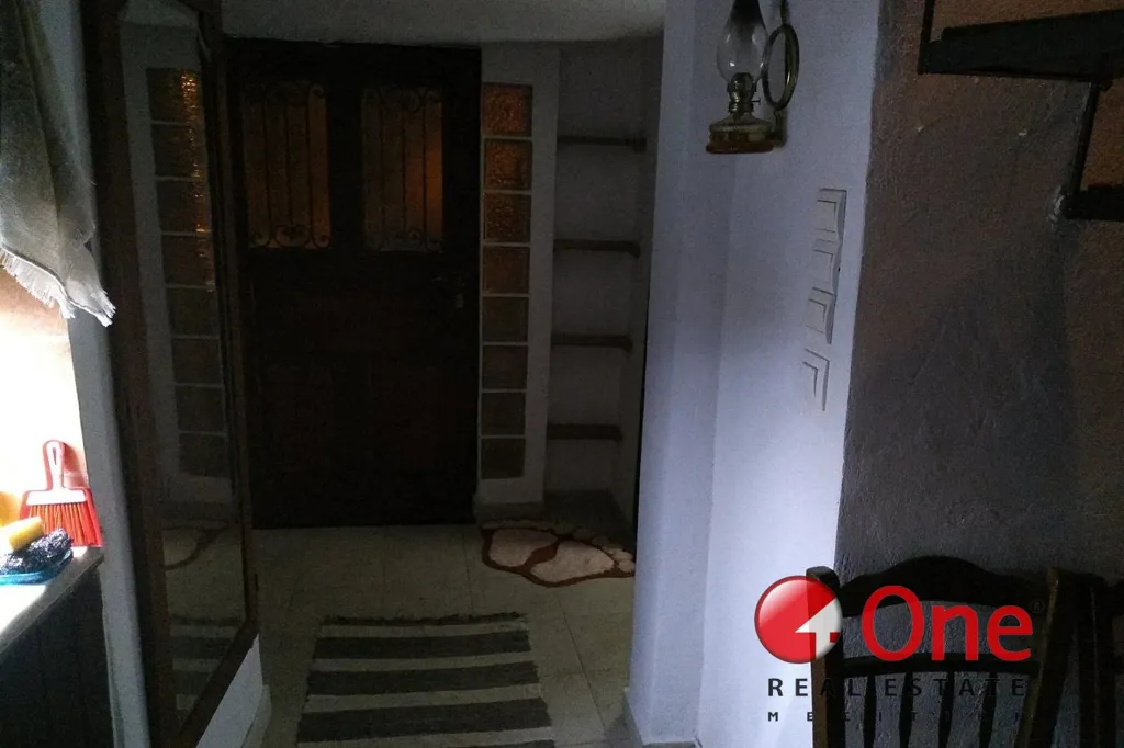 Entrée - Detached House with Garden in Amarynthos, Evia