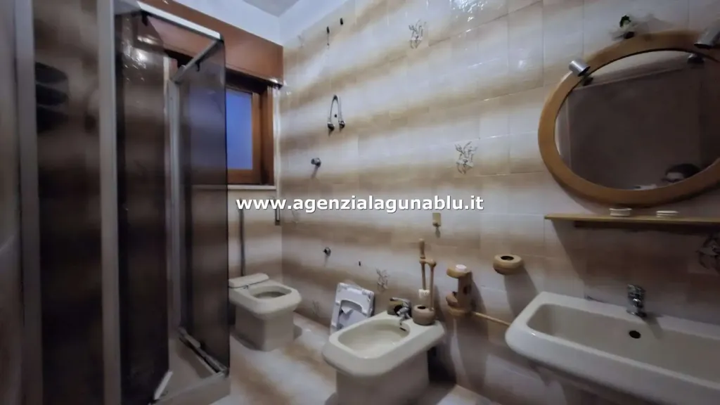 Bagni - Multi-level Villa with Terrace in Mazara del Vallo