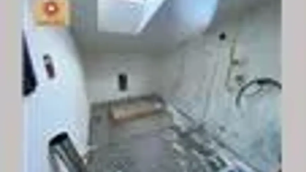 Bathrooms - Trifamily Villa with Garden in Querceta