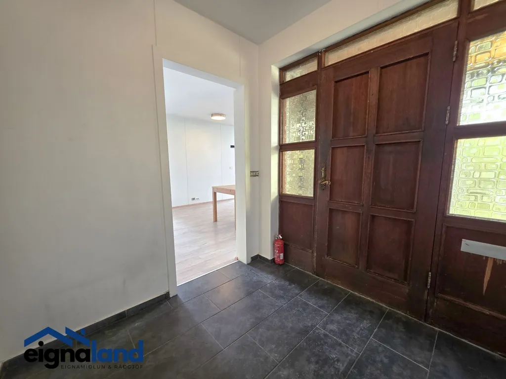 Maison 6 pièces à Borgarnes