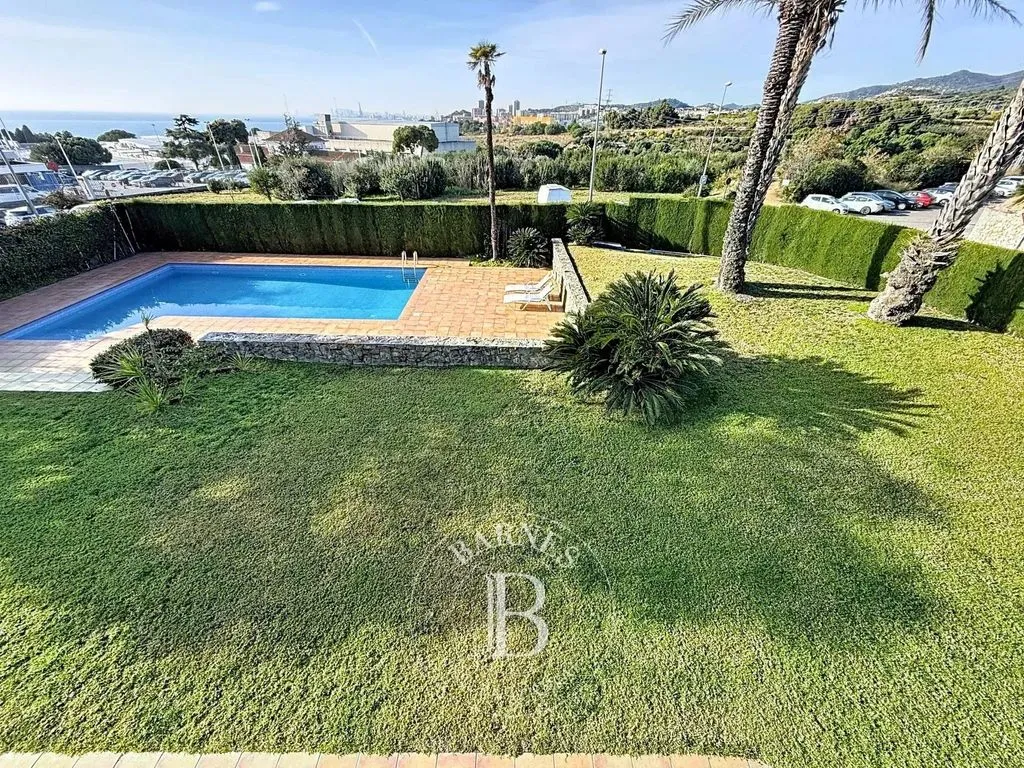 Bassein - Luxury Villa with Pool in El Masnou