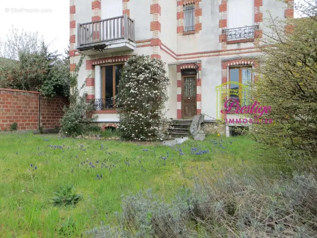 Välivaade - Luxury House with Greenbelt View in Le Mesnil-le-Roi