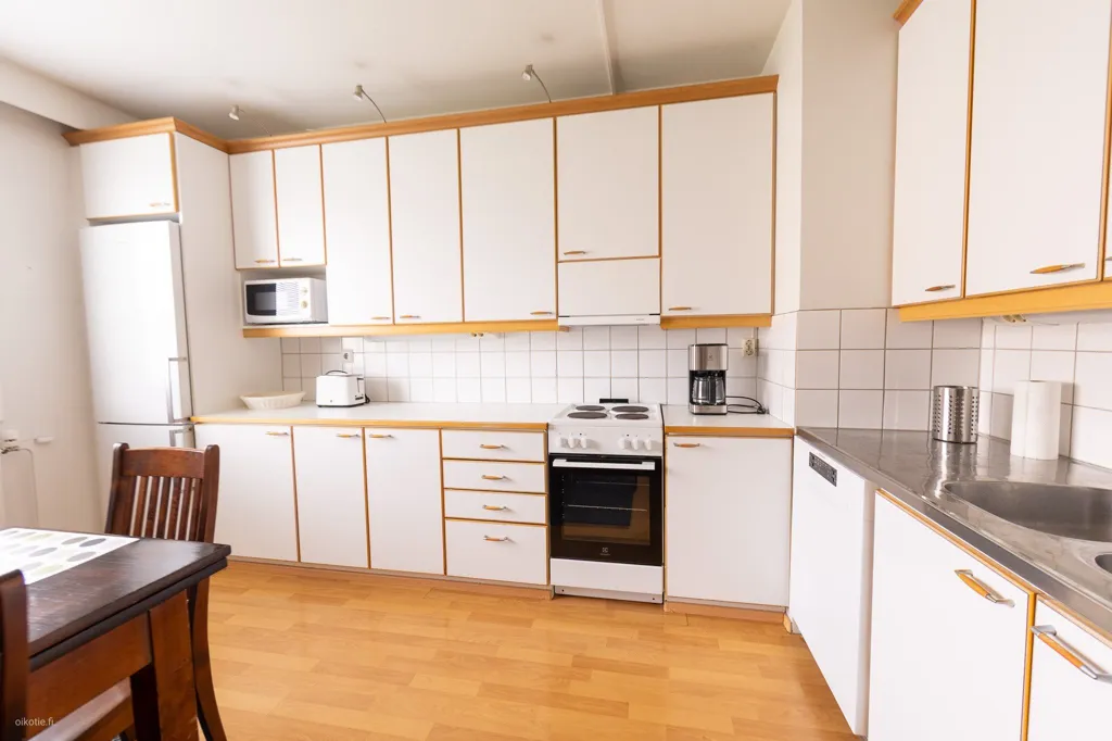 Cucina - Terraced Apartment with Balcony in Tornio