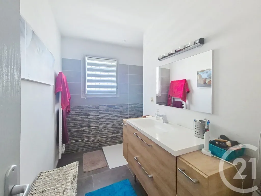 Salles de bain - Villa de Plain Pied avec Piscine à Muret
