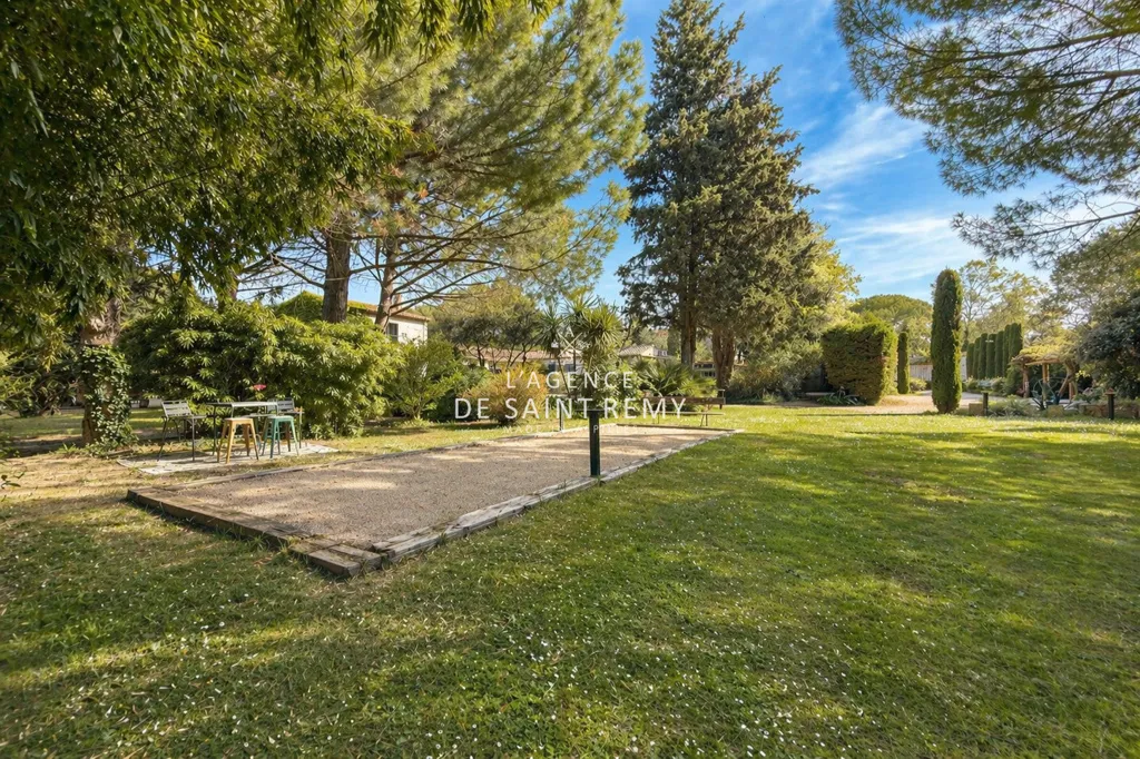 Jardin - Mas de Plain-Pied avec Piscine à Saint-Rémy-de-Provence