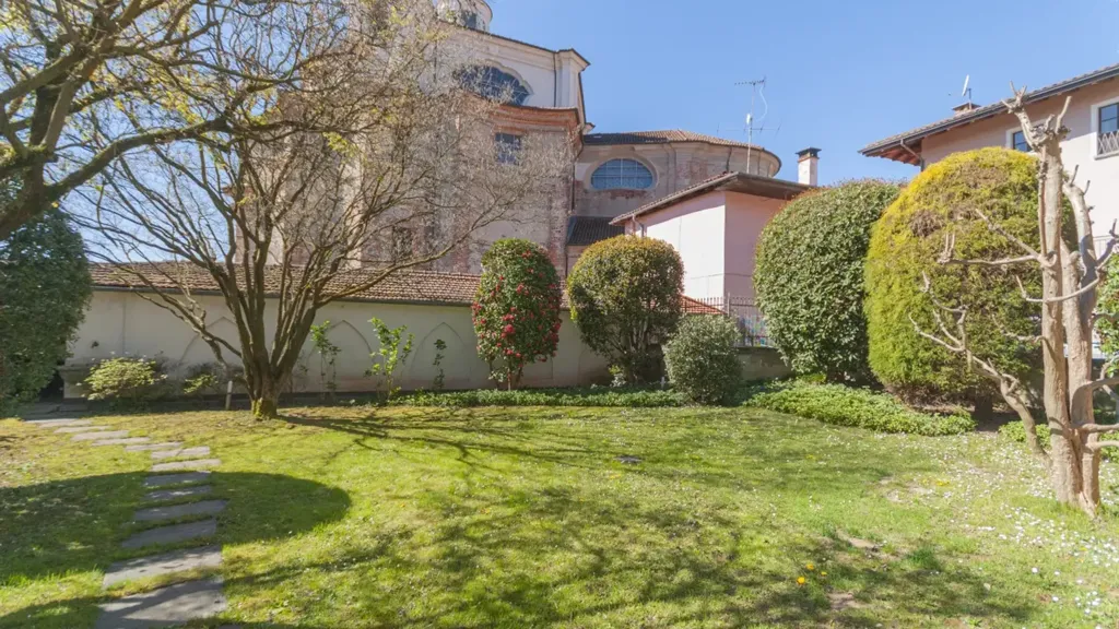 Jardin - Historic Villa with Panoramic Views in Grignasco