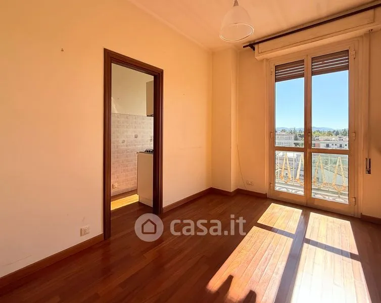 Toad - Elegant Duplex with Balconies in Voghera Centre
