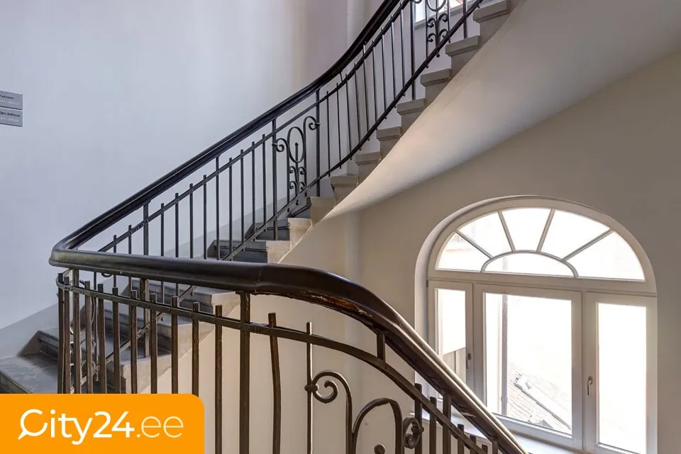 Pièces - Office Space with Historic Setting in Old Riga