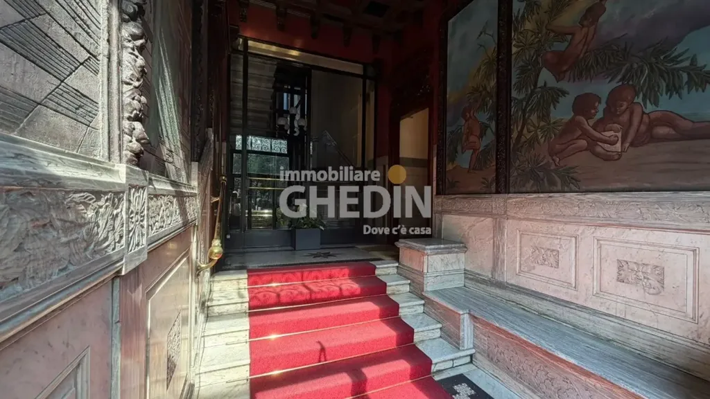 Esik - Bilocale with Original Features in Milan