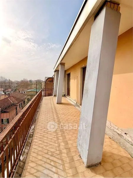 Rõdu - Mansard Apartment with Panoramic Terrace in Voghera