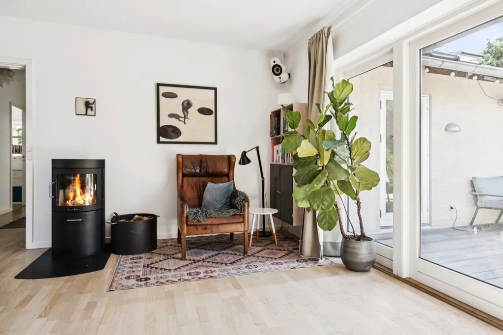 Soggiorno - Modernised Villa with Garden in Virum