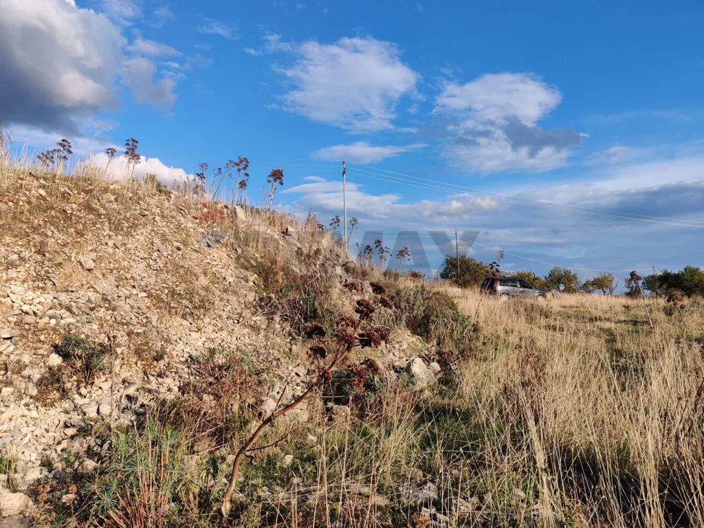 Jardin - 10,200 sqm Plot in Contrada San Salvatore