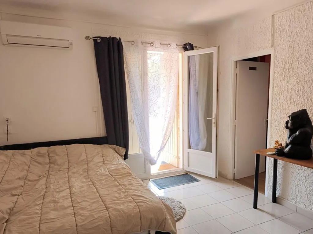 Chambres - Maison au Calme avec Jardin à Bédarrides