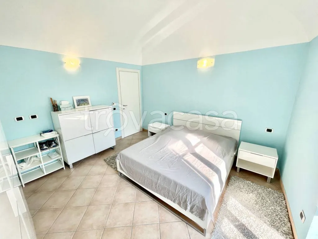 Chambres - Apartment with Balcony in Dogliani Centre