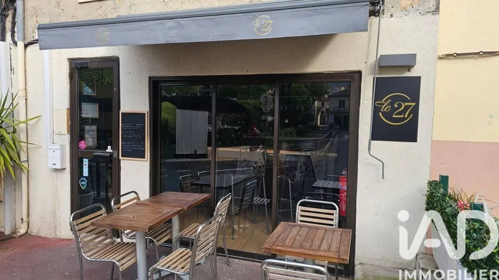 Esterno - Renovated Commercial Space in Vence