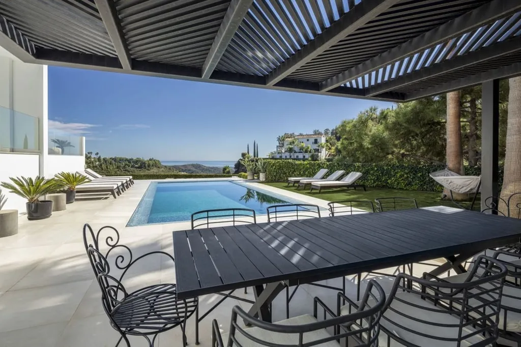 pool_area