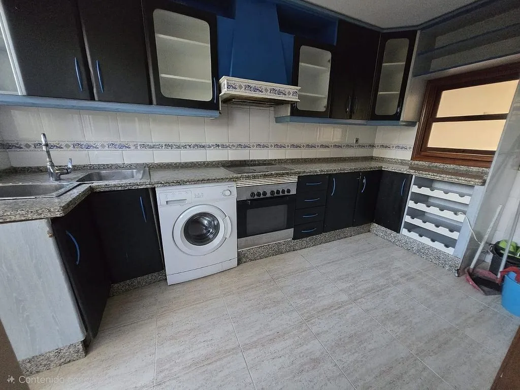 Cuisine - Semi-Detached House with Pool in Benalmádena