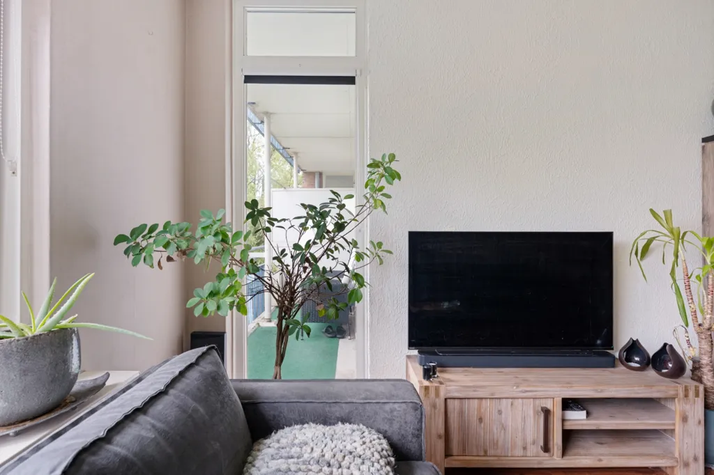 Living Room - 3-Bedroom Apartment with Balcony in Assen
