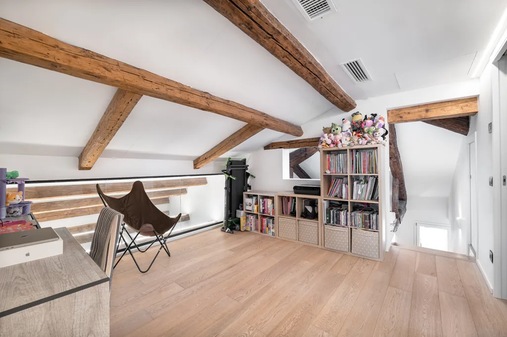 Elutuba - Renovated Flat with Central Location in Venice