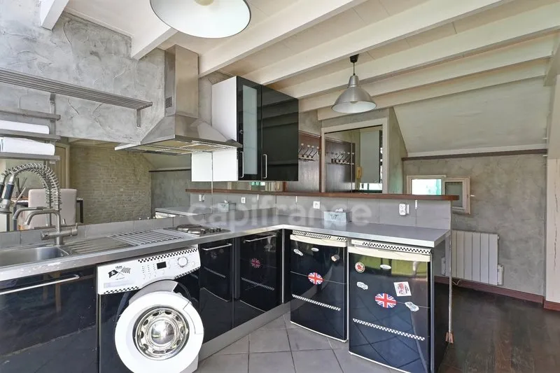 Köök - Charming Flat with Terrace in Maurecourt