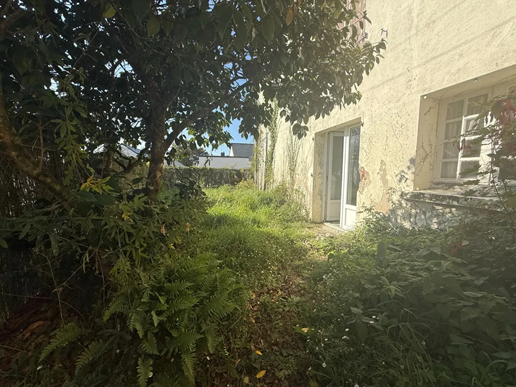 Jardin - Maison à Rénover avec Jardin près du Pont Miny