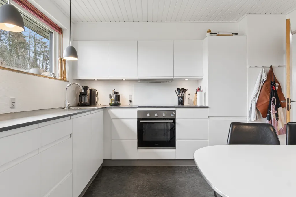 Cuisine - Modernised Villa with View in Løgstrup