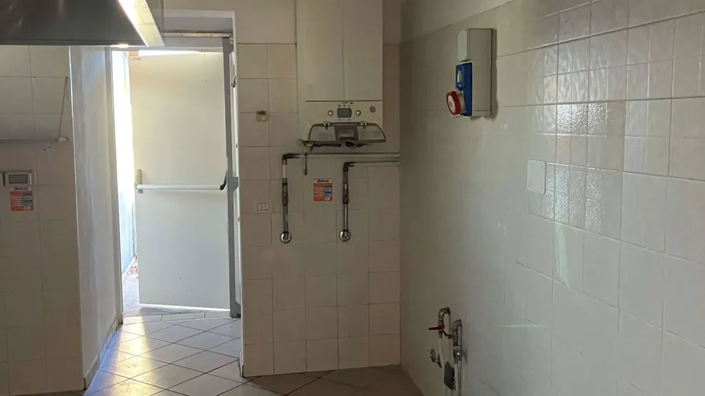 Utility Room - House with Restaurant Space in Massa Lombarda