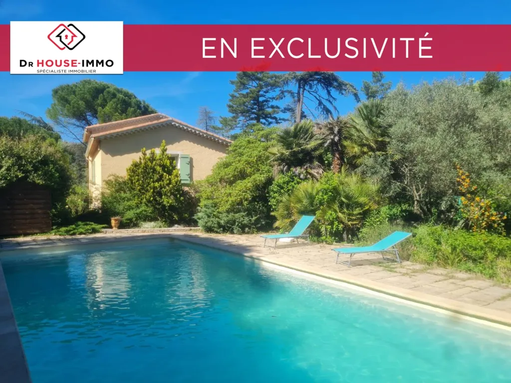 Piscine - Maison avec Piscine et Jardin à Ales
