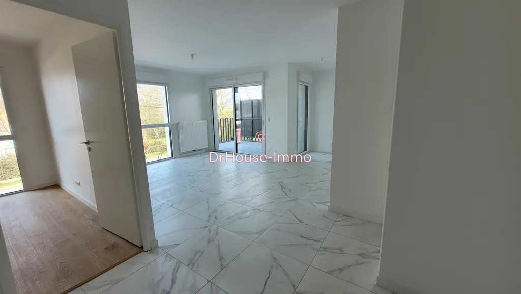 Entrée - Appartement Duplex avec Balcon à Pessac