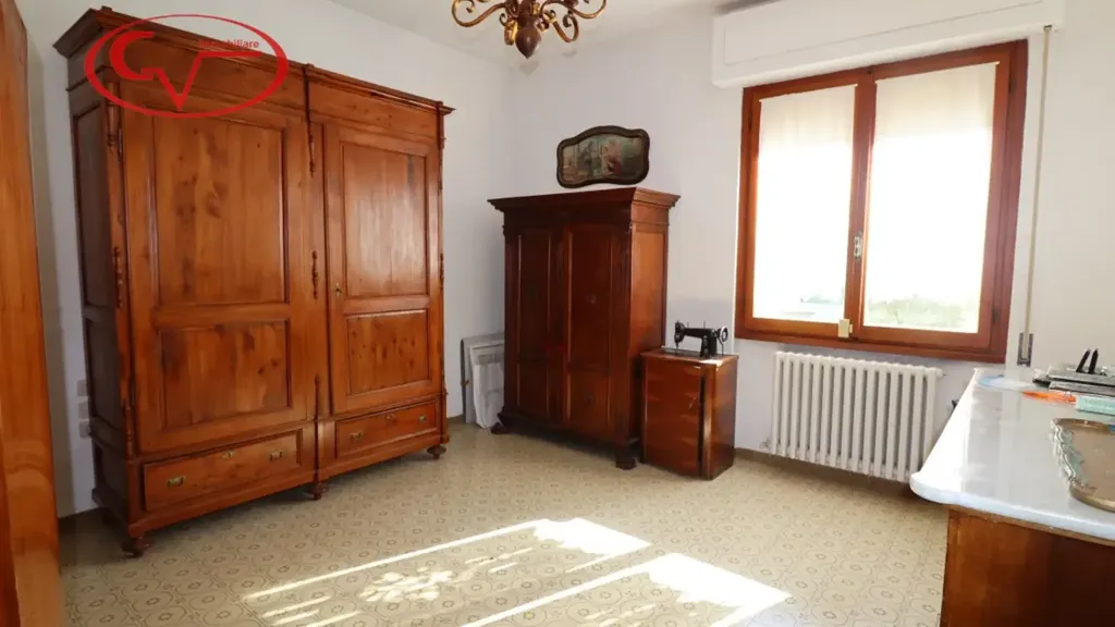 Chambres - Trifamiliare Villa with Garden in Montevarchi