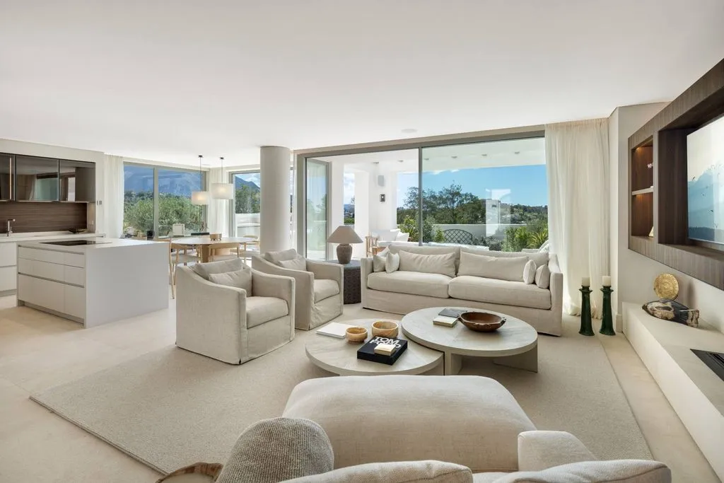 Séjour - Mediterranean Villa with Mountain Views in Marbella