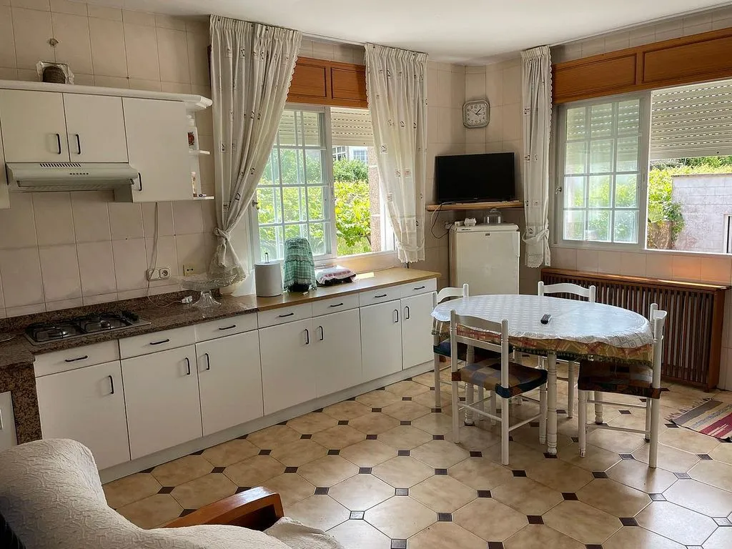Cuisine - Stone Chalet with Terrace in Meis