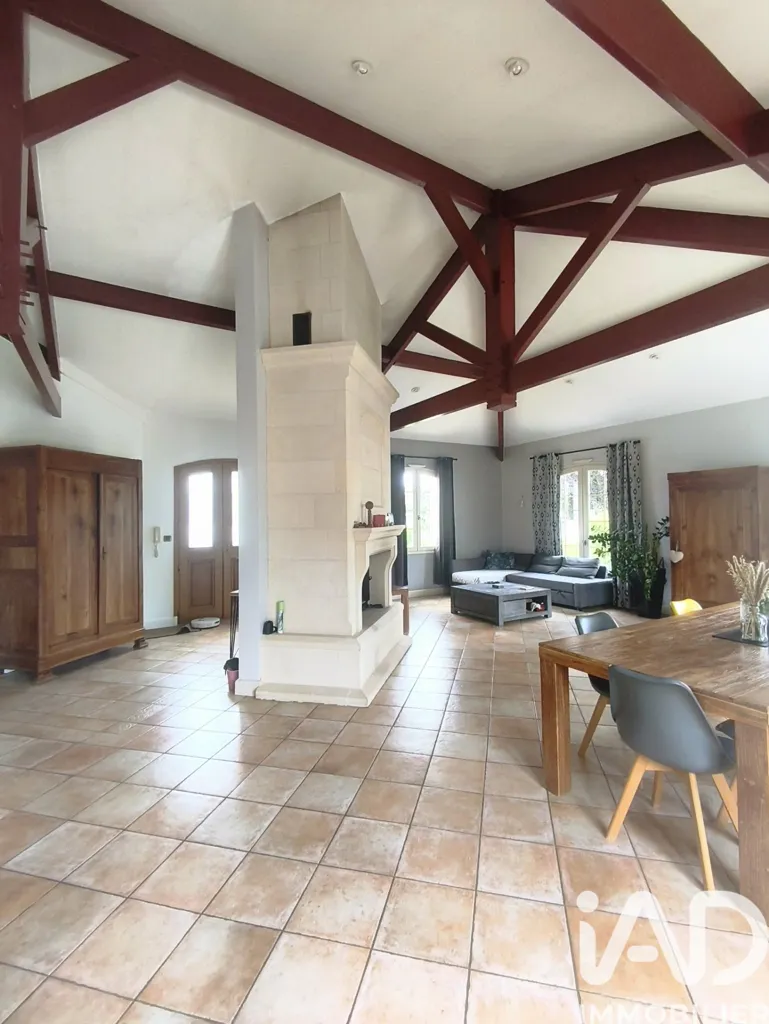 Living Room - Detached House with Pool in Essarts-en-Bocage