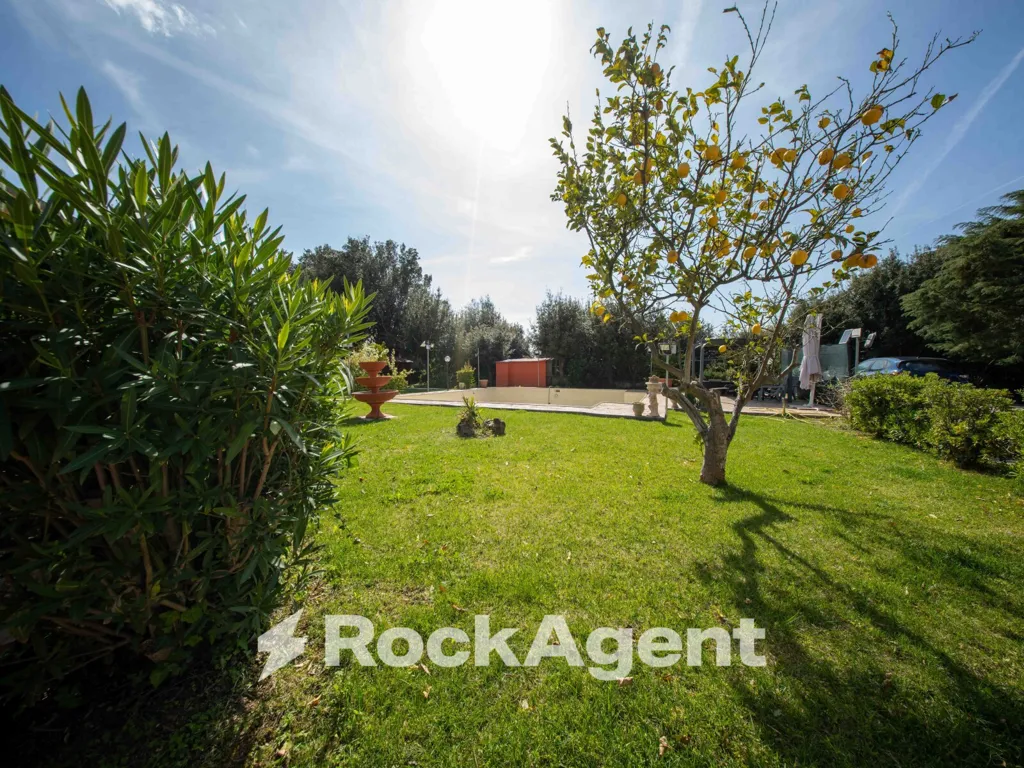 Aed - Luxury Villa with Pool in Sassari, Sardinia