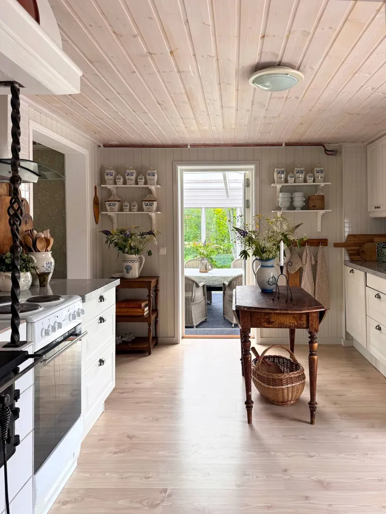 Cucina - Cottage with Private Stream in Stenö