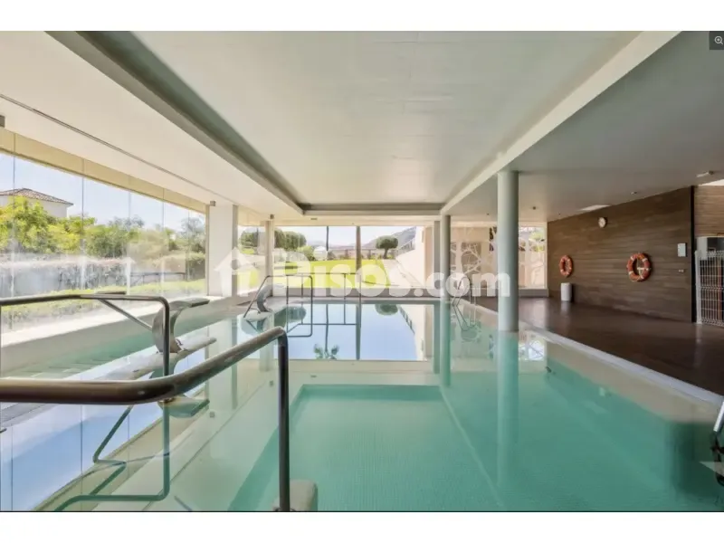 Piscine - Contemporary Apartment with Panoramic Views in Oviedo