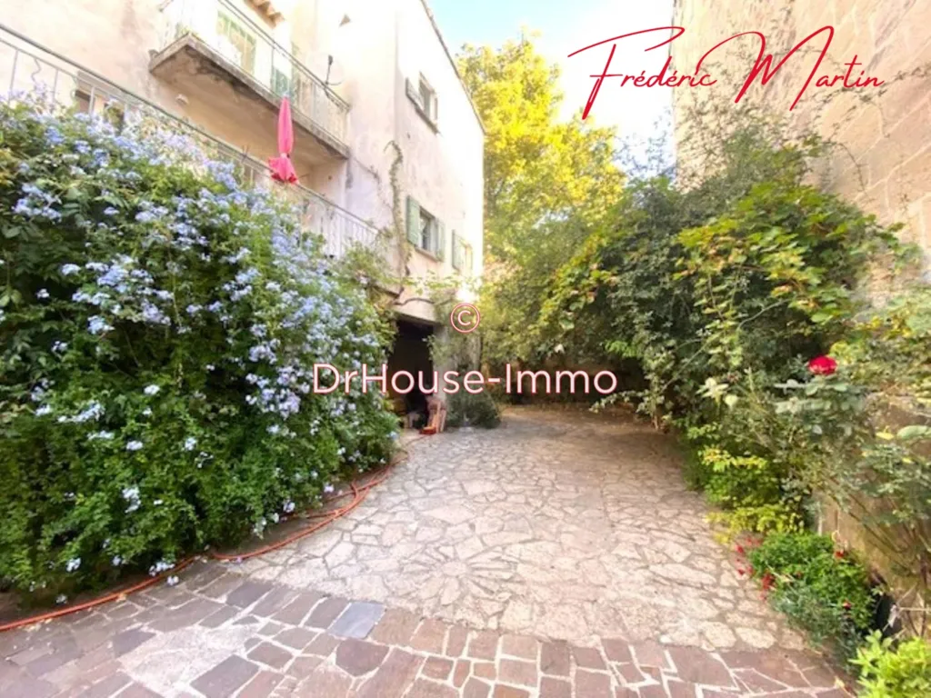 Jardin - Maison en Pierre avec Jardin à Uzès Centre