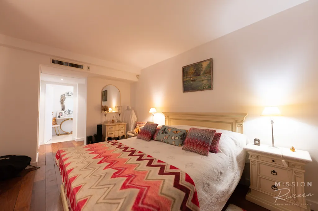 Chambres - Appartement Duplex avec Vue Mer au Cap de Nice