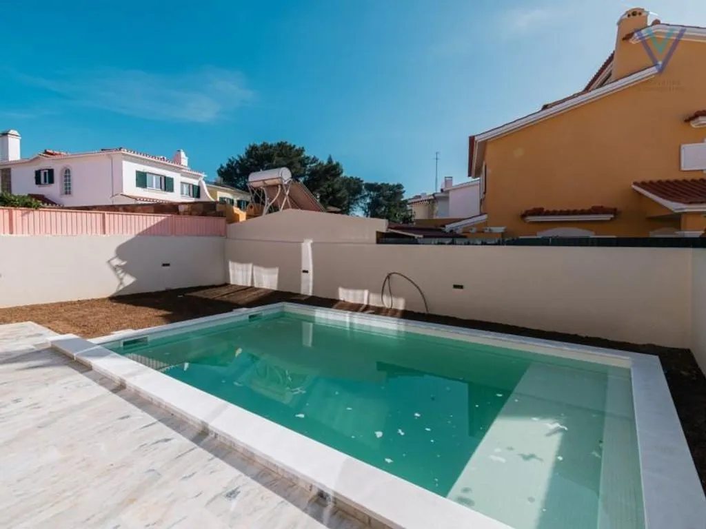 Bassein - New 4-Bedroom House with Pool in Cascais