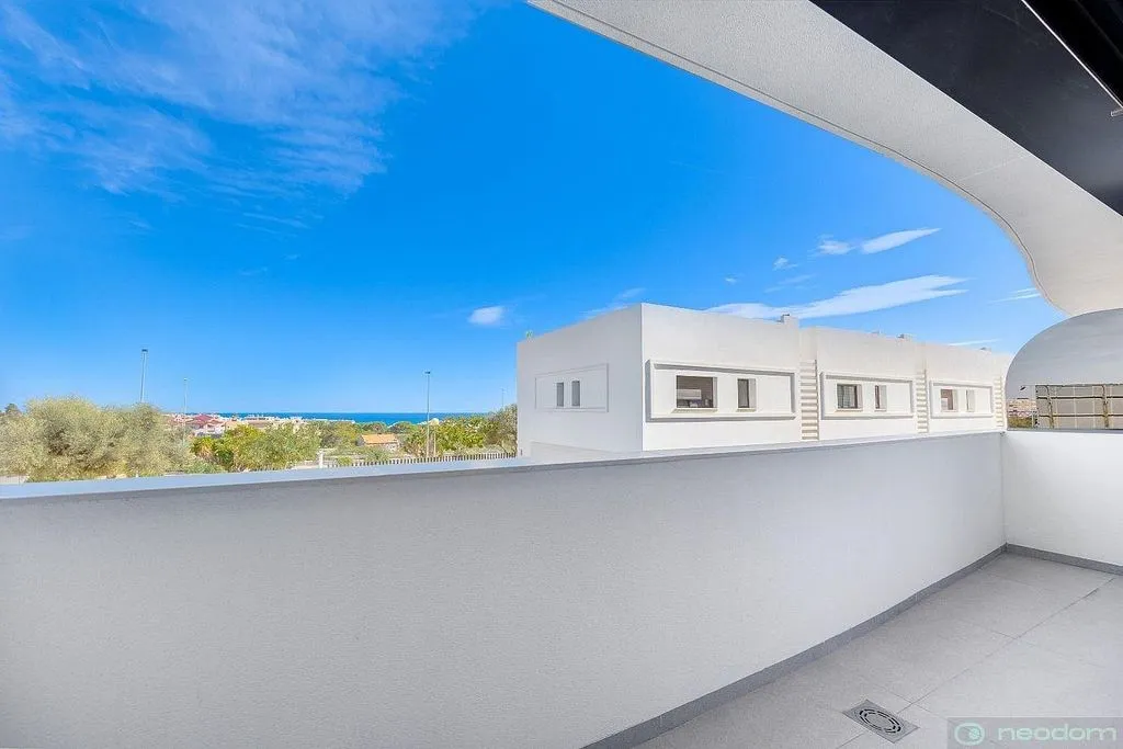 Balcon - Duplex with Pool and Terrace in Guardamar de Segura