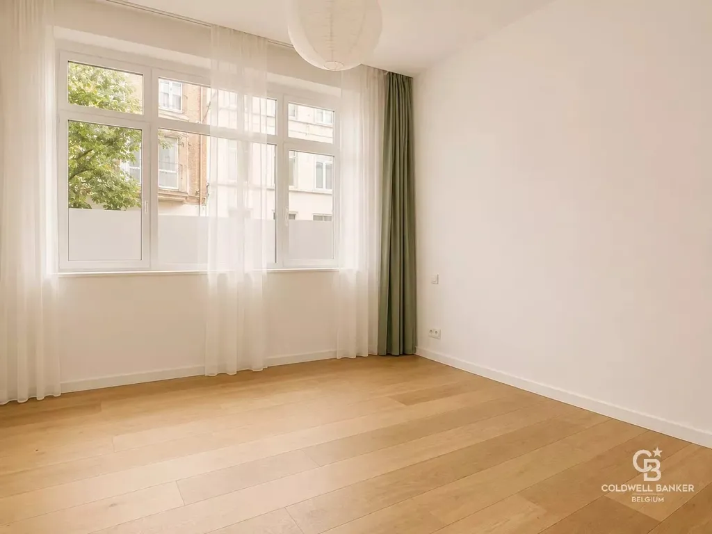 Toad - One-Bedroom Apartment with Large Garden in Uccle
