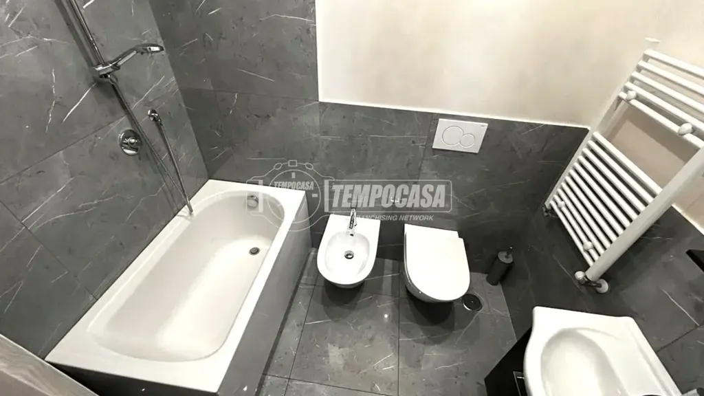 Vannitoad - Renovated Apartment with Balcony in Rome