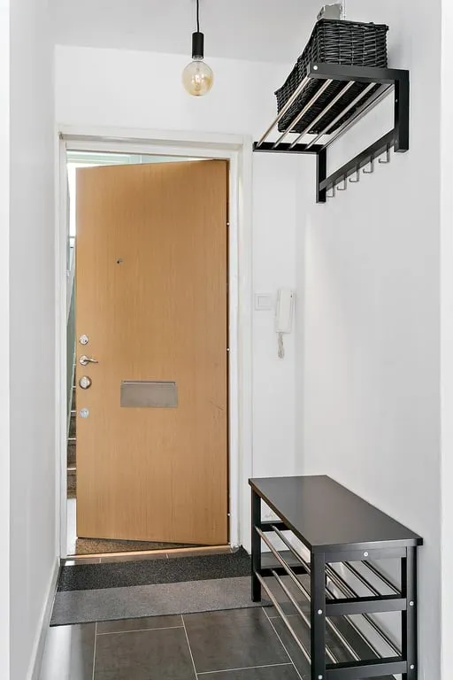 Entrée - Bright Two-Bedroom with Balcony in Göteborg