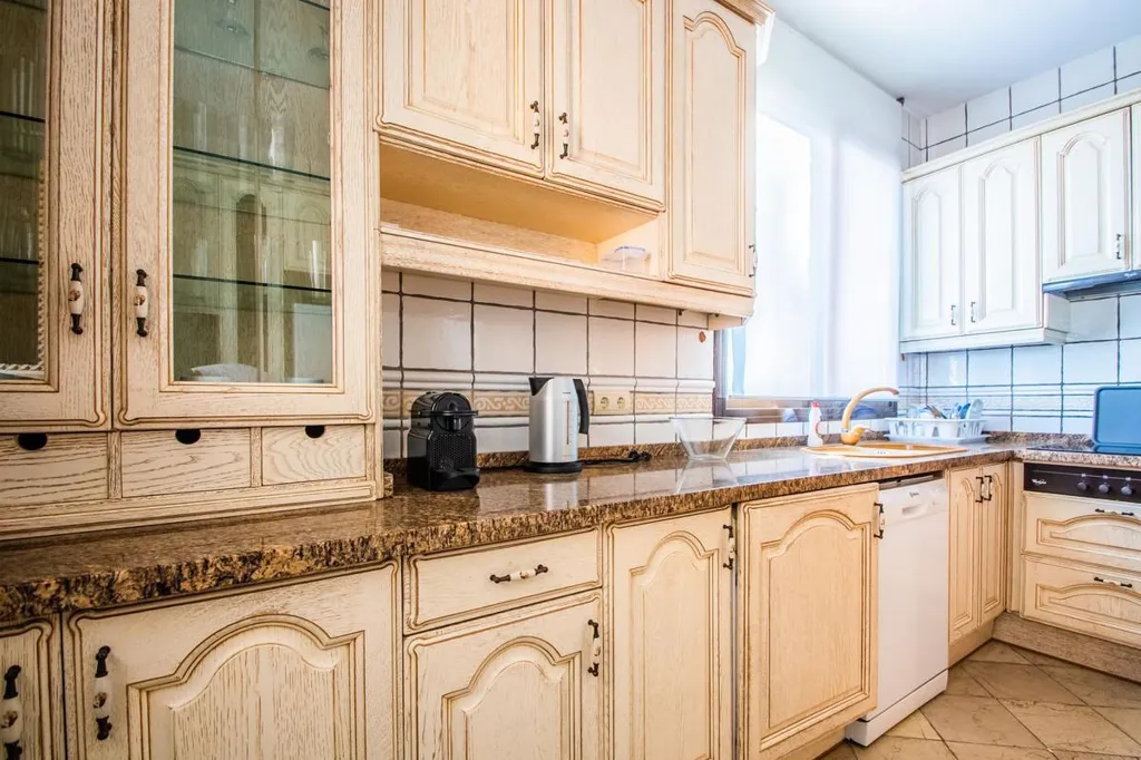 Cuisine - Beachfront Penthouse with Jacuzzi in Estepona