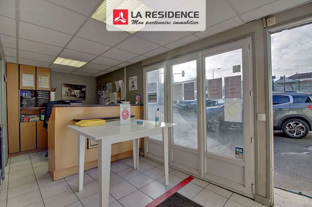 Local commercial à Chambourcy
