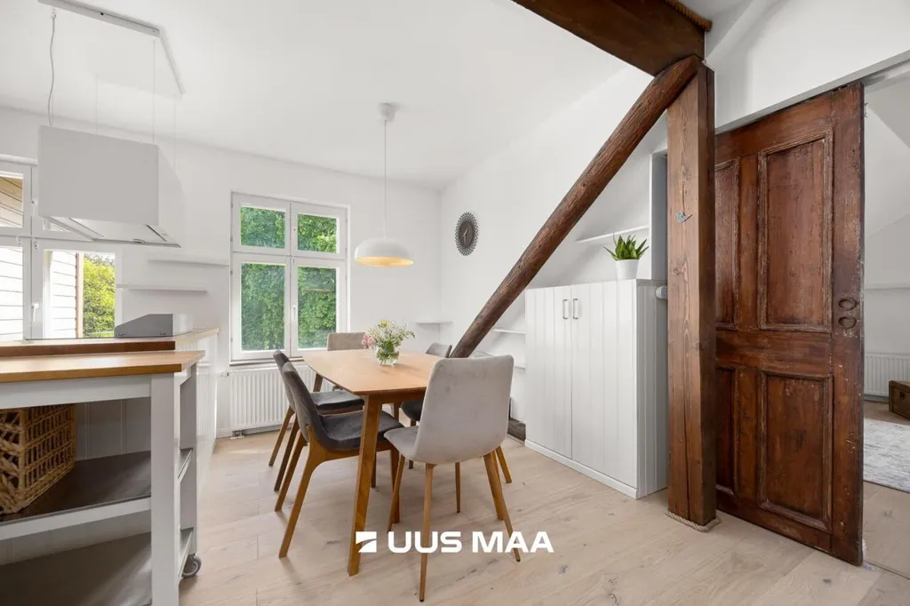 Söögituba - Flat with Recent Renovation in Tallinn