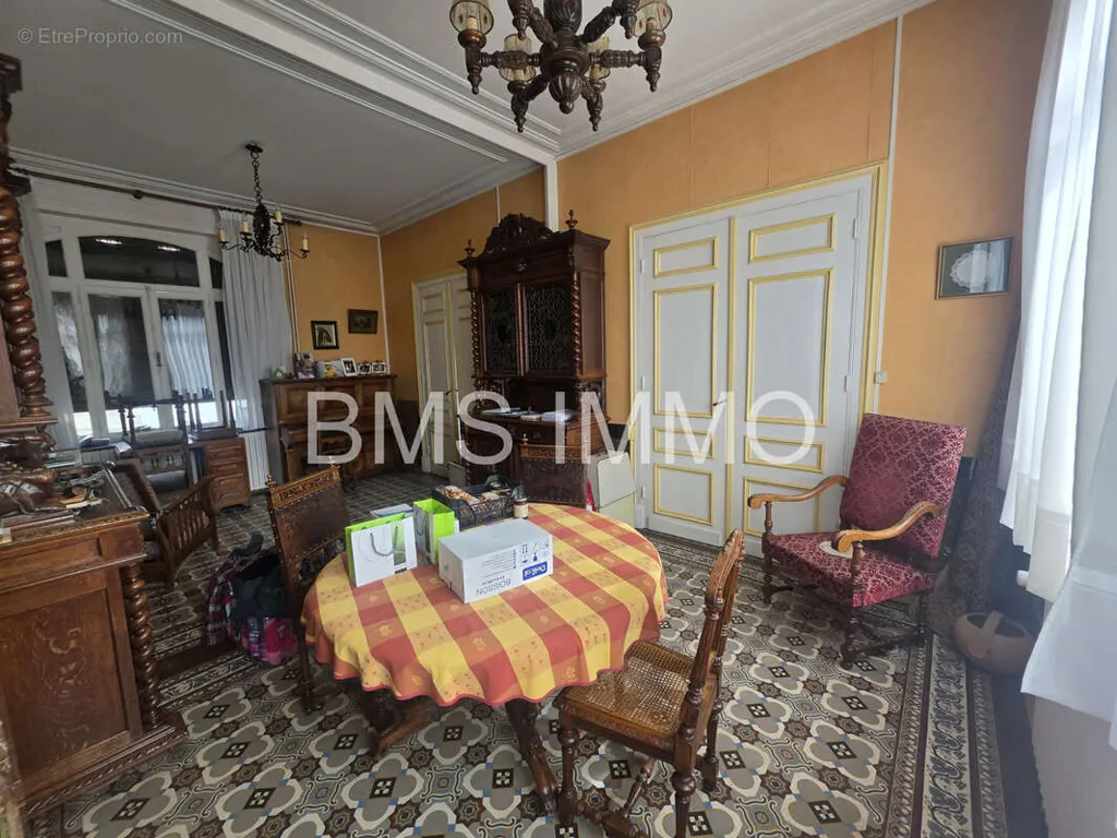Maison 6 pièces à Raimbeaucourt