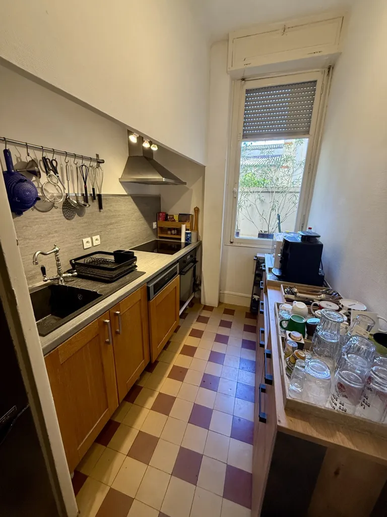 Cuisine - Appartement T2 avec Grande Terrasse à Carcassonne