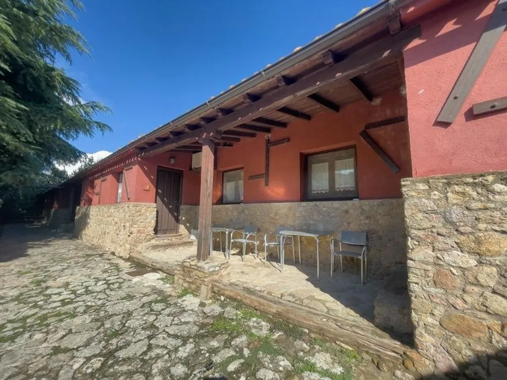 Aed - Luxury Farmhouse with Pool in Casar de Cáceres