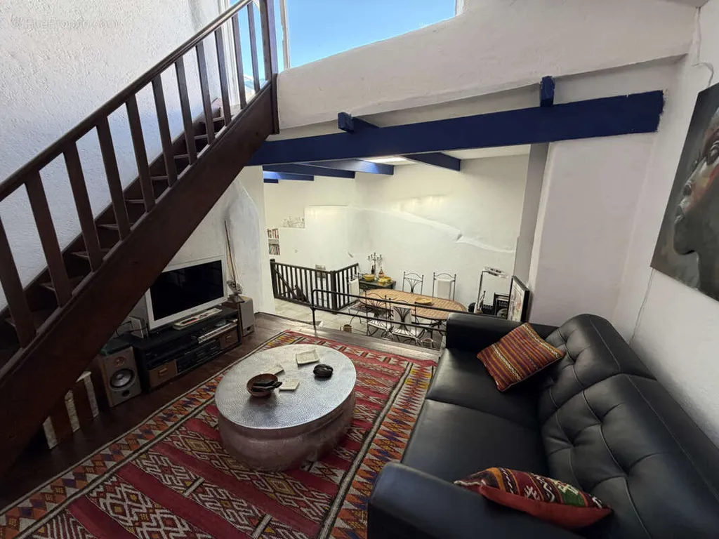 Elutuba - Village House with Rooftop in Uzès